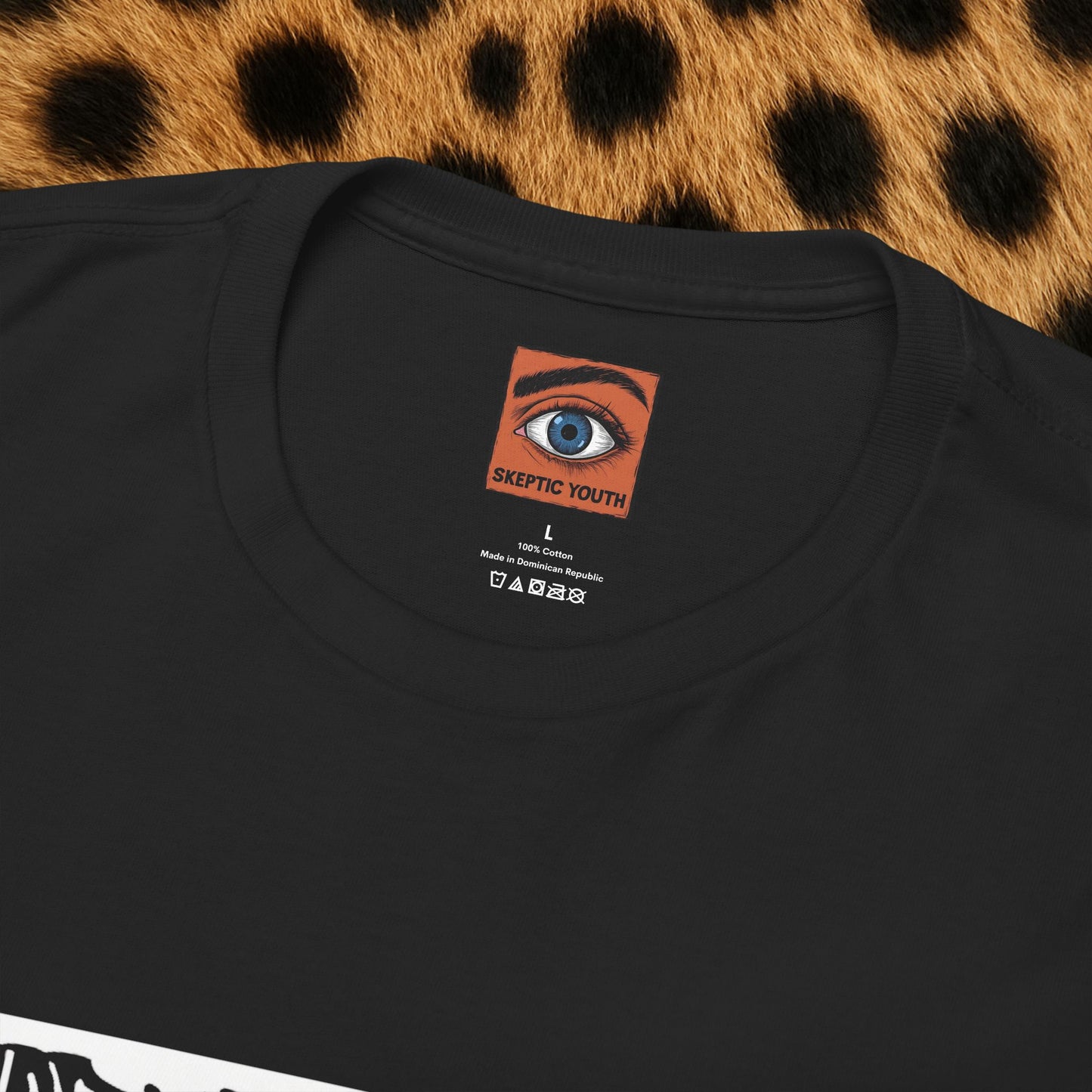 “Keep Quiet“ Two-Sided Unisex Tee*